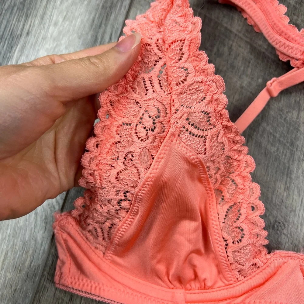 32B Aerie Peach‎ Lace Bralette